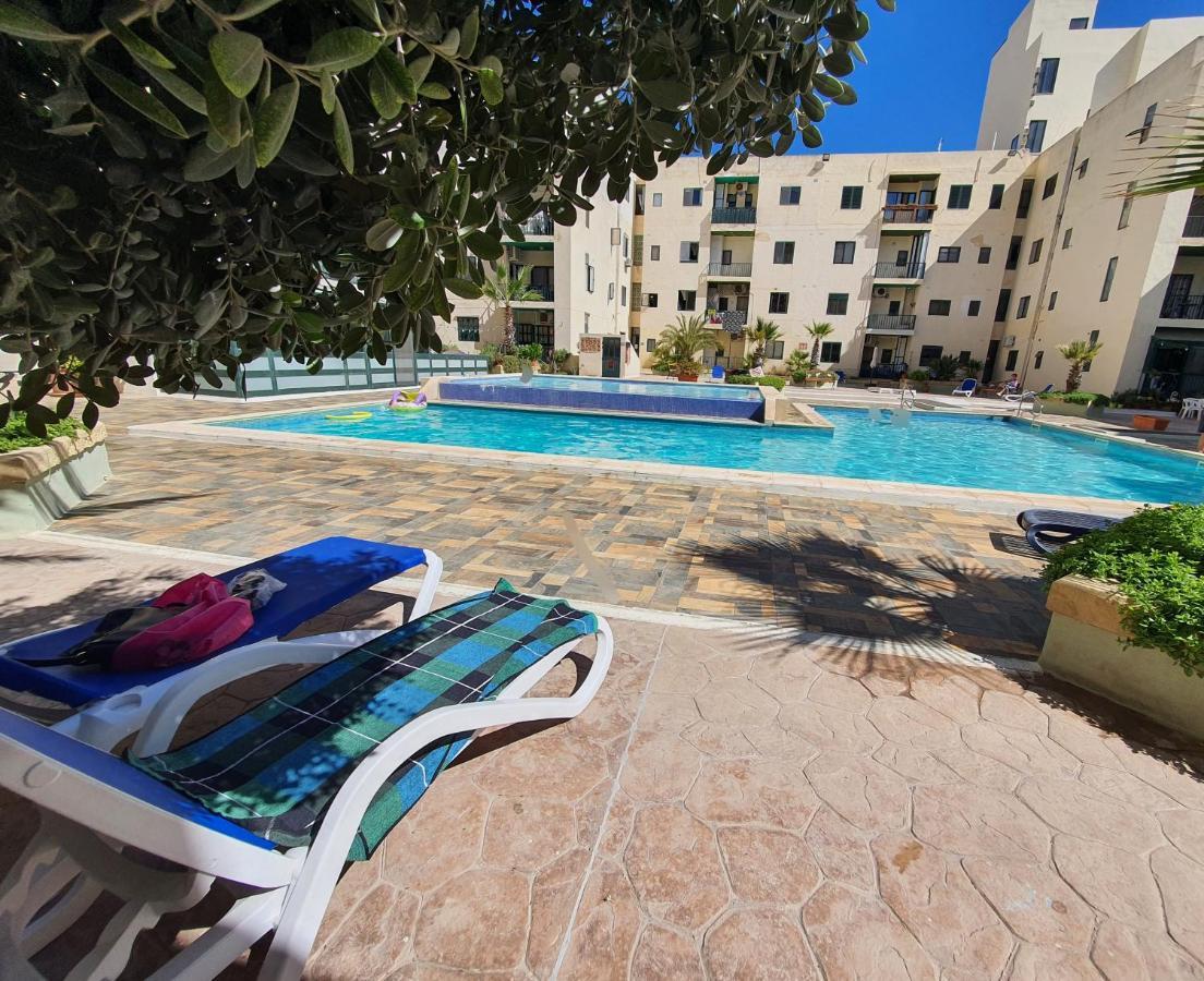 Pretty 2 Bedroom Apartment With Shared Pool St. Paul's Bay Bagian luar foto