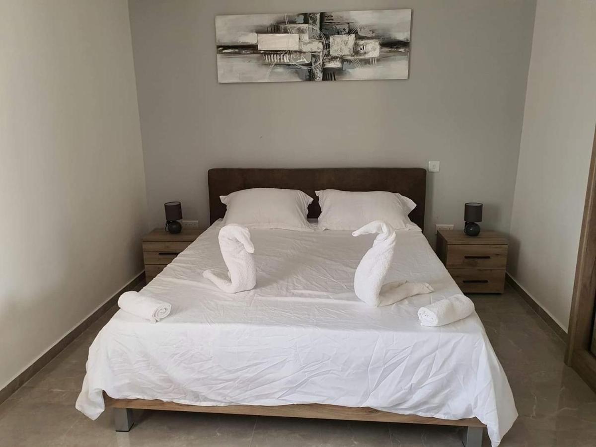Pretty 2 Bedroom Apartment With Shared Pool St. Paul's Bay Bagian luar foto